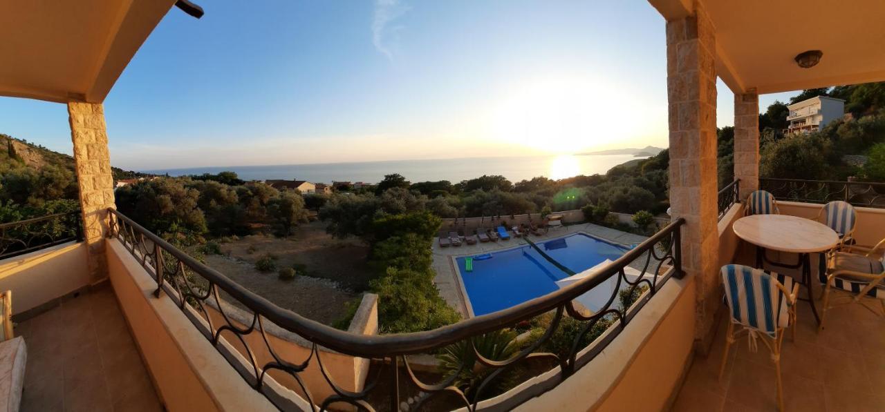 Villa Lipski Ilha Ilha Sveti Stefan Exterior foto